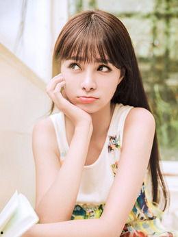 沈梦辰资料个人资料介绍,多才多艺的主持人与演员，星途璀璨的青春偶像