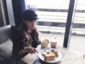 网红胡悦,网红界的璀璨明星，揭秘她的魅力与成功之路