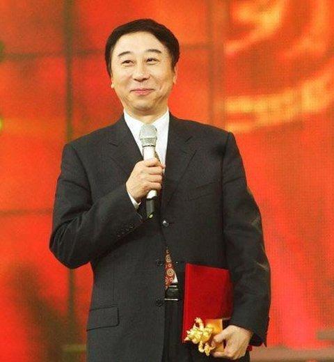 尤权的家庭背景