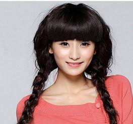 女生像明星,她如明星般璀璨夺目