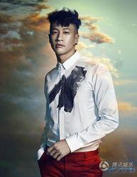 何润东什么背景,从影视新星到实力派演员的蜕变之路